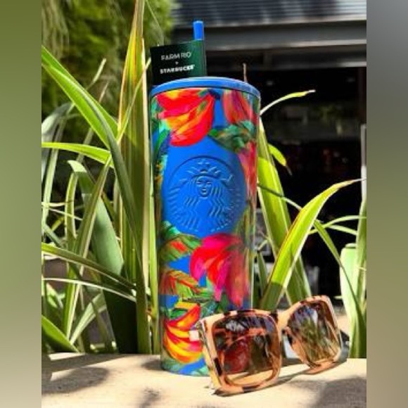 NWT Starbucks Farm Rio Limited Edition Blue Multicolor Banana Print Tumbler. - Picture 1 of 13